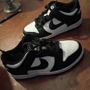 Nike Kids Black and White Sneakers